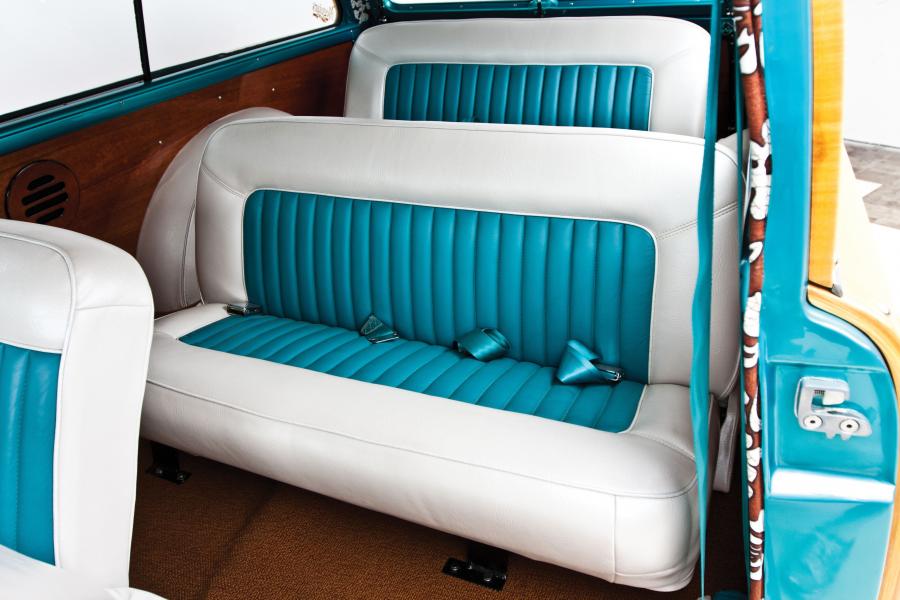  Ford Custom Station Wagon The WOODN8R 1950 года  (фото 2 из 25)